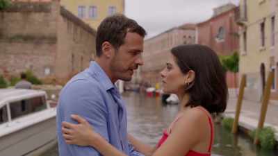 My parents told me that you checked out - A Very Venice Romance