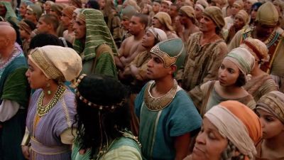 My people! I stand before you, - Tut