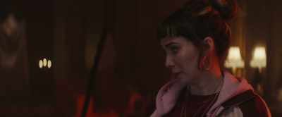 - My precious flower.
- Deflowered, more like, Martin. - Extra Ordinary
