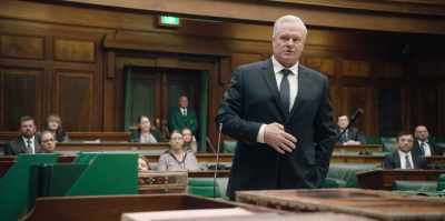My question is addressed
to the Prime Minister, - Total Control
