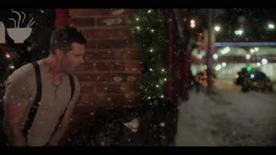 My registration is in there.
That has my address on it. - Catch Me If You Claus
