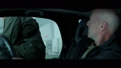 My shoe is bigger than this car. - The Expendables 2