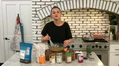 - My sister is six years old, and she finished school, - Selena + Chef