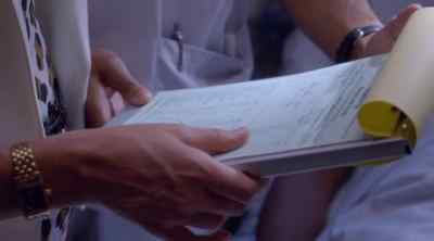 My sponsor thinks I'm a sex addict. - Nurse Jackie