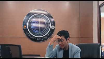 >> My stay last night
at the NBI - A Thousand Cuts