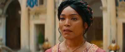 My stepdaughter. Her name is Elodie. - Damsel