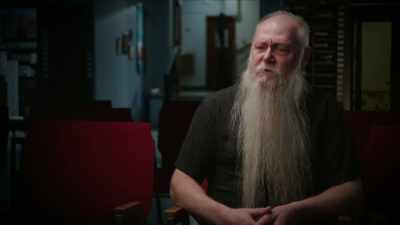 My wife came,
she woke me up, - Homicide Hunter: Never Give Up