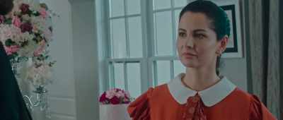 My wife can't stop
talking about your dress. - Heir of the Witch