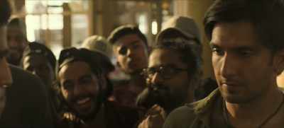 My words flow like a river
While he's a choker - Gully Boy