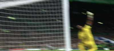 Mykhailo Mudryk
will go for goal - Football Must Go On