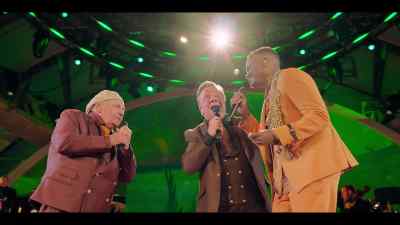 ♪ Na, Matata! ♪ - The Lion King at the Hollywood Bowl