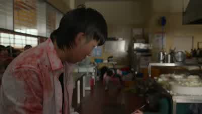 냄새 맡고 오는 거 아닐까? - All of Us Are Dead