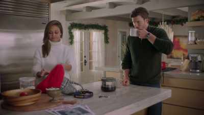 Nah. It's still there. - Christmas Unleashed