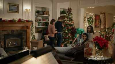 Nah, their pasta's overcooked.
Sauce is too sweet. - Our Italian Christmas Memories