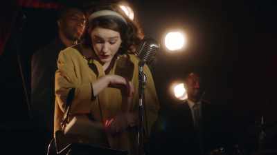 Nail polish, - The Marvelous Mrs. Maisel