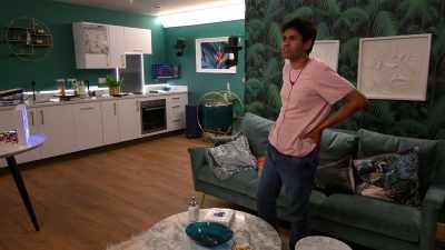 Naiveness, but I just, like--
Sammie's so authentic, - The Circle