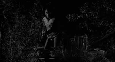 Nancy, get out of here.
Run and hide. - Cape Fear