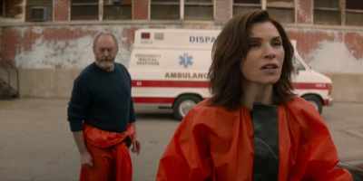NANCY: Look, his nurses,
his doctors, they must
wear protective gear. - The Hot Zone