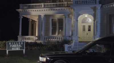 - [Nancy] No, no.
- What's the matter? - The Amityville Harvest