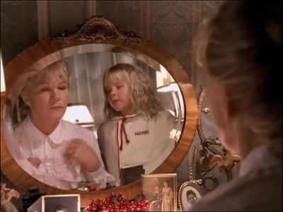 Nanny have you ever been wooed - "The Wonderful World of Disney" Eloise at Christmastime