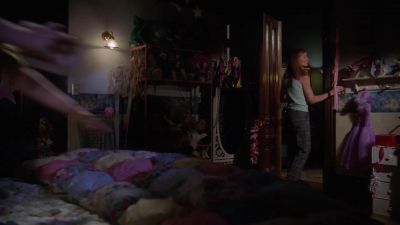 Não! Os intermediários! - Charmed