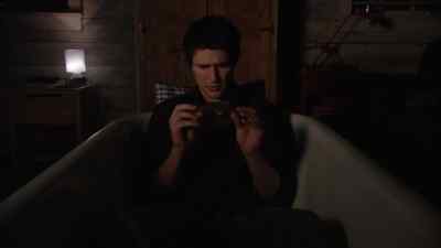 [Narrating]
"Viz Allati" means
"underwater." - Kyle XY