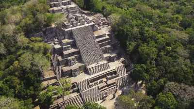 [narrator]
A lost world in the Mexican
rainforest was once - Mysteries of the Abandoned