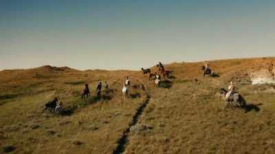 Narrator:
ACROSS THE AMERICAN WEST, - Dino Hunters