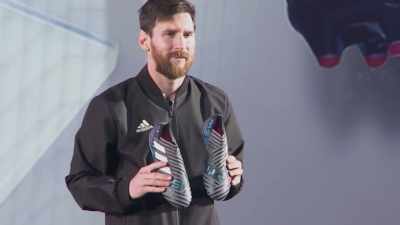 - [Narrator] After an almost
career-ending diagnosis - Lionel Messi - The Greatest