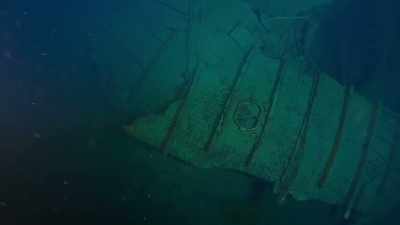  Narrator: After
 several hours fighting
 dangerous conditions - Back to the Titanic
