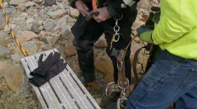 [narrator] Although Rick
will be alone in the pipes, - Sewer Divers
