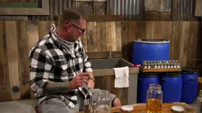 [narrator]  and a prize
 that will be the envy - Moonshiners: Master Distiller