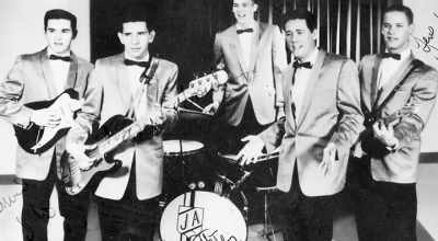 [narrator] And one band
that took up the idea - Jimmie & Stevie Ray Vaughan: Brothers in Blues