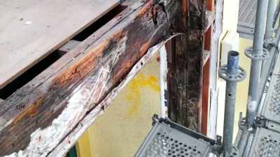 NARRATOR: Any moisture inside
a wooden frame building - Engineering Catastrophes