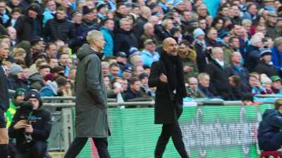 [narrator] As he exchanges words
with Pep Guardiola on the touch line... - All or Nothing: Manchester City