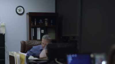 Narrator:
AS THE PUBLIC SPECTACLE CHURNS, - Casey Anthony: An American Murder Mystery