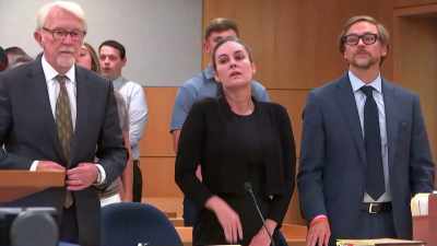 NARRATOR: Ashley McArthur
was represented by a father - Killer Cases