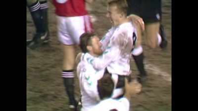 [narrator]
At just 21, Alan Shearer - Fever Pitch: The Rise of the Premier League