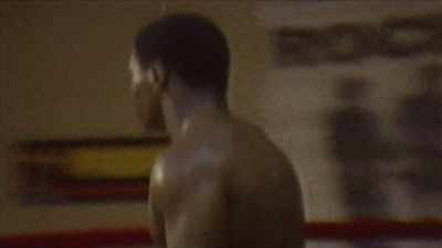 - [Narrator] By 20, he was the world's - Bruno v Tyson
