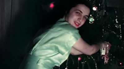narrator-christmas-1948 - America in Color