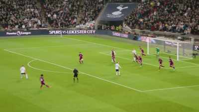 [narrator]
City let Tottenham back in the game - All or Nothing: Manchester City