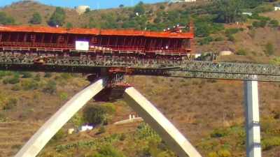 [narrator] Construction
began in 2002. - Engineering Catastrophes