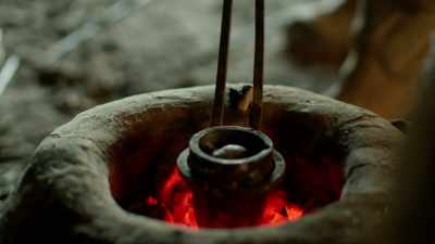 [narrator] Copper was
relatively easy to find. - Ancient Armageddon