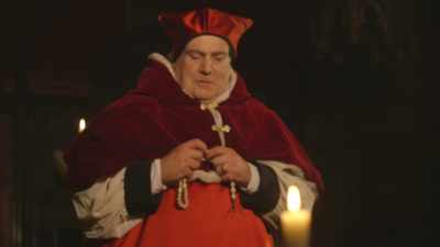 - [Narrator] Enraged
by Wolsey's failure - The Game of Crowns: The Tudors