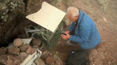 NARRATOR: Giuseppe uses a
digital thermometer to check - Lost Treasures of Rome