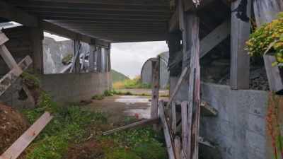 [narrator] However,
the notoriously bad weather - Mysteries of the Abandoned