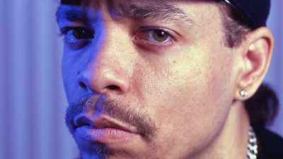  Narrator: Ice-t had already
 broken up with his girlfriend, - Origins of Hip Hop