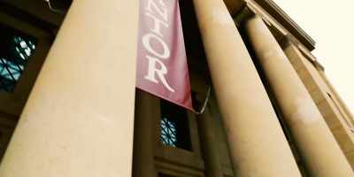 NARRATOR:
In 1972, Dr. Russell Targ,
a laser physicist - Close Encounters of the Fifth Kind