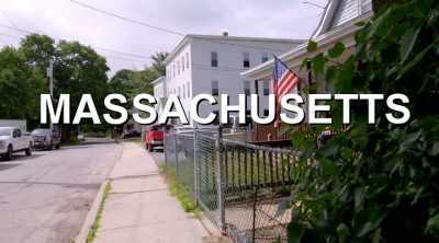 [narrator] In Gardner,
Massachusetts, - Sewer Divers