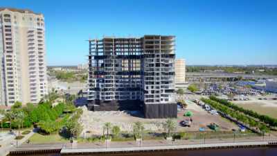 [narrator]
 In Jacksonville, Florida, - Engineering Catastrophes